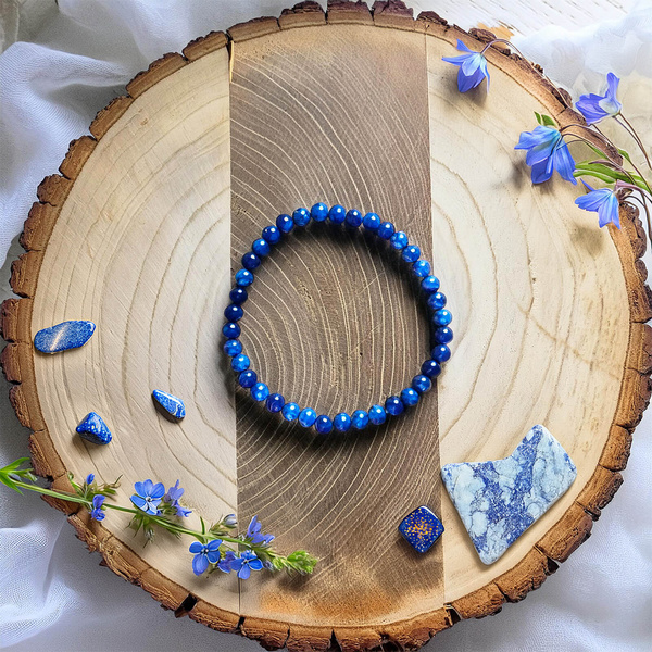 Armbånd med lapis lazuli
