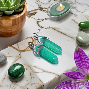 Vedhæng med aventurin i pose + kæde