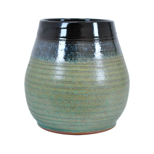 Keramisk kalabas Niebla (sort-grøn) 300 ml – Crater-serien