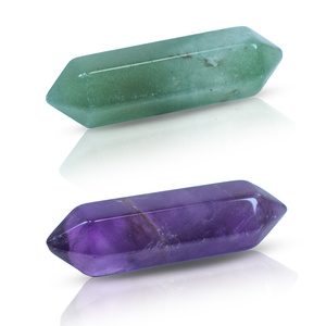 Sæt med chakra-sten med armbånd – i gaveæske